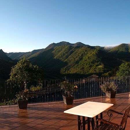 El Mirador De Fuentes Del Narcea Hotel Moncó Exterior foto