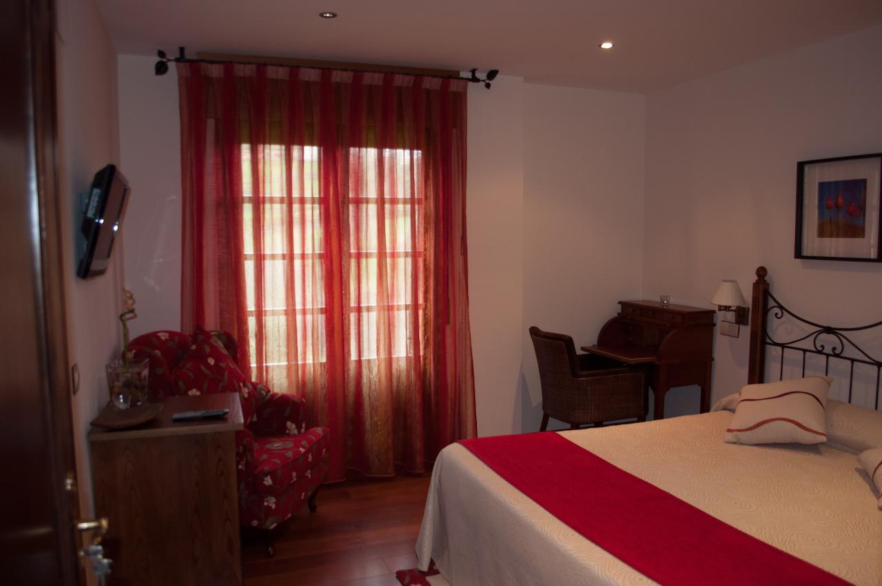 El Mirador De Fuentes Del Narcea Hotel Moncó Quarto foto